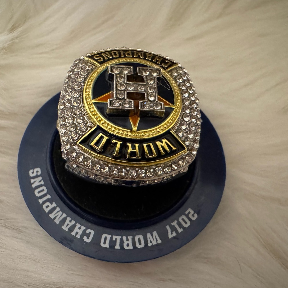 Houston Astros Ring Size 11 - Picture 2 of 7